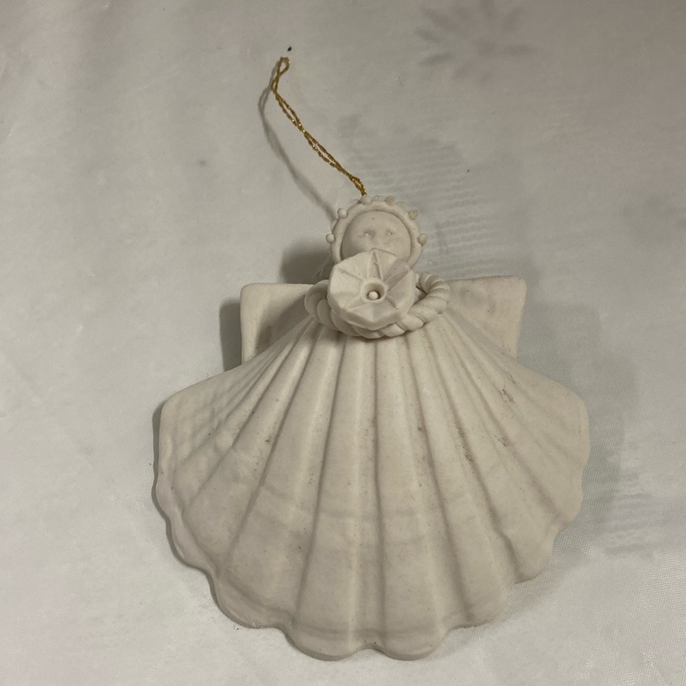Vtg Margaret Furlong 1996 Porcelain Shell Shaped Morning Glory Angel Handcrafted